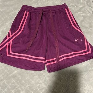 Nike Women’s Dri-FIT Fly Crossover Shorts